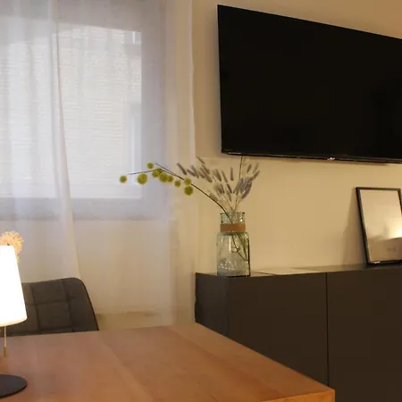 Smartapart - Design - Favorite Place - Full Equipment - Public Transport * Norimberga